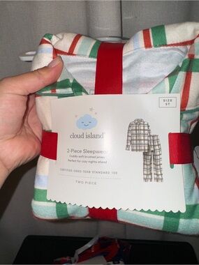Cloud island kid pajamas Sz 5t